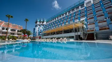 Paradise Park Fun Lifestyle Hotel