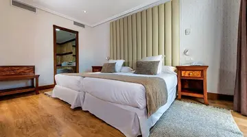Paradise Park Fun Lifestyle Hotel