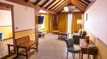 Paradise Park Fun Lifestyle Hotel