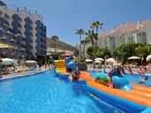 Paradise Park Fun Lifestyle Hotel