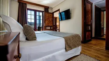 Paradise Park Fun Lifestyle Hotel