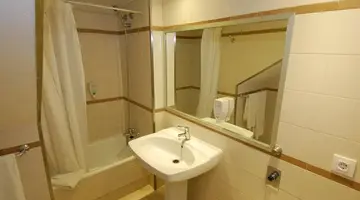 Paradise Park Fun Lifestyle Hotel