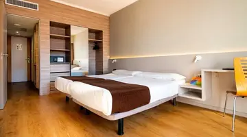 Paradise Park Fun Lifestyle Hotel