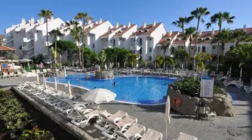 Paradise Park Fun Lifestyle Hotel