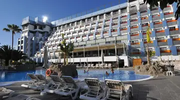 Paradise Park Fun Lifestyle Hotel