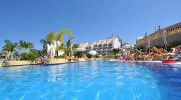 Paradise Park Fun Lifestyle Hotel