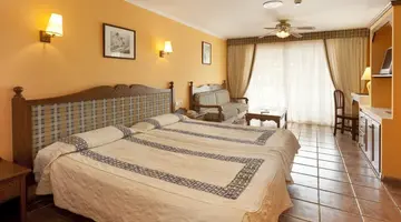 Paradise Park Fun Lifestyle Hotel