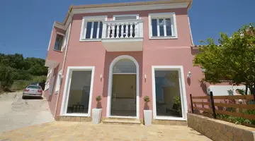 Paradiso Apartments