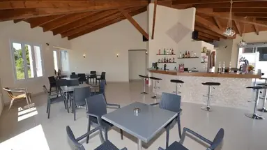 Paradiso Apartments