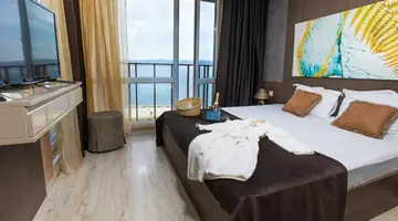 Paradiso Dreams Hotel