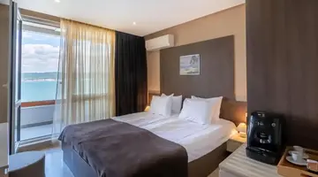 Paradiso Dreams Hotel