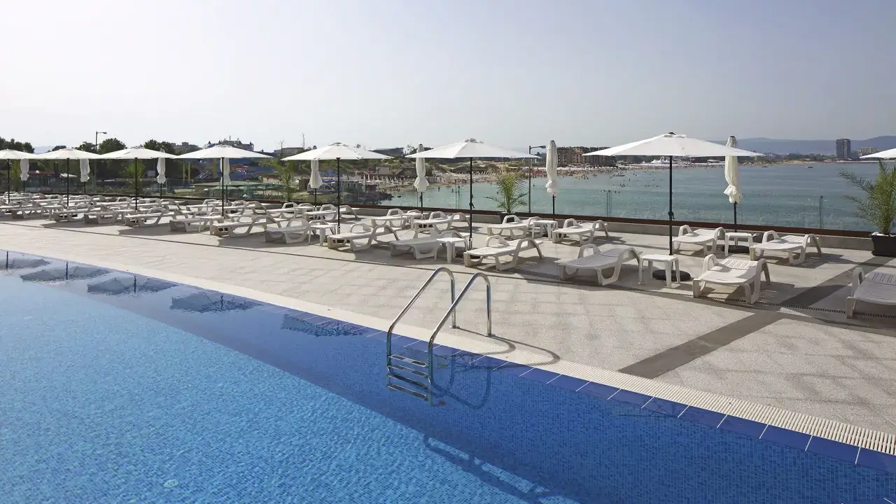 Paradiso Dreams Hotel
