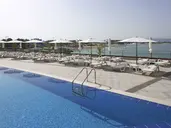 Paradiso Dreams Hotel