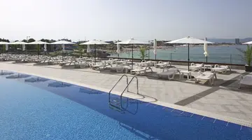 Paradiso Dreams Hotel