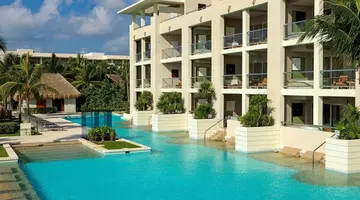 Paradisus La Perla Adults Only