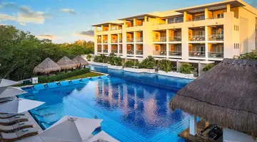 Paradisus La Perla Adults Only