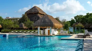 Paradisus La Perla Adults Only