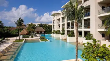 Paradisus La Perla Adults Only
