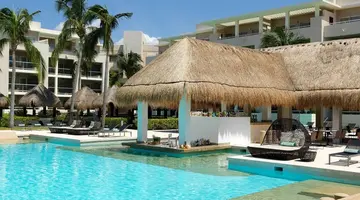 Paradisus La Perla Adults Only