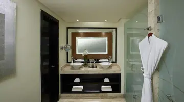 PARADISUS LA PERLA
