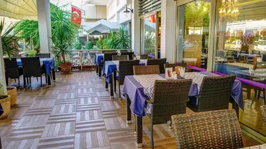 PARADOR BEACH HOTEL