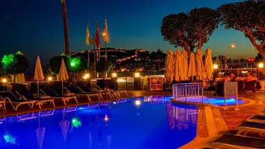 PARADOR BEACH HOTEL