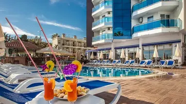 PARADOR BEACH HOTEL