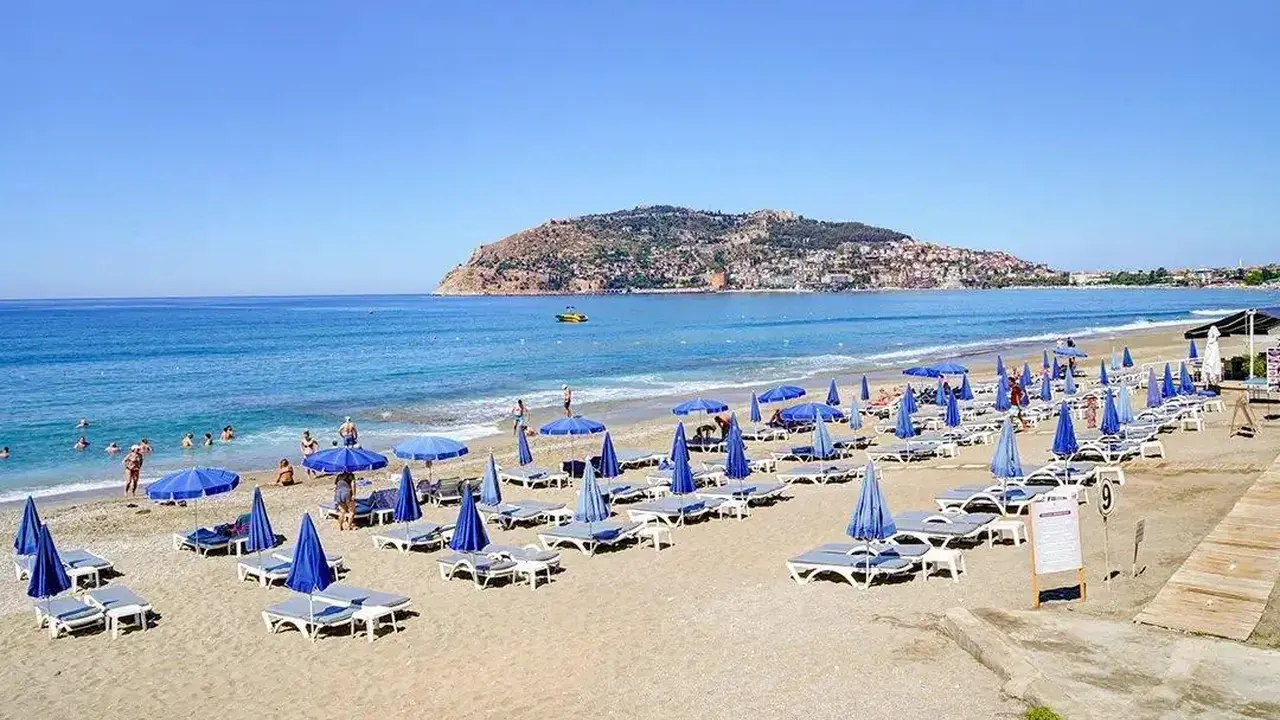 PARADOR BEACH HOTEL