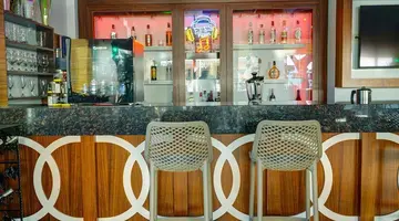 PARADOR BEACH HOTEL