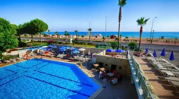 Parador Sky (ex. Big Blue Sky Hotel)