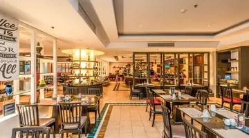 PARADOX RESORT PHUKET (ex. MOVENPICK RESORT & SPA KARON BEACH)