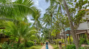 PARADOX RESORT PHUKET (ex. MOVENPICK RESORT & SPA KARON BEACH)