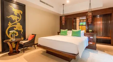 PARADOX RESORT PHUKET (ex. MOVENPICK RESORT & SPA KARON BEACH)