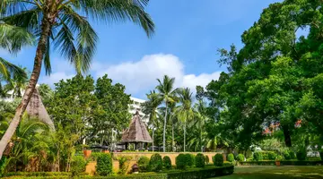PARADOX RESORT PHUKET (ex. MOVENPICK RESORT & SPA KARON BEACH)