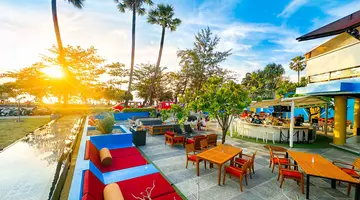 PARADOX RESORT PHUKET (ex. MOVENPICK RESORT & SPA KARON BEACH)