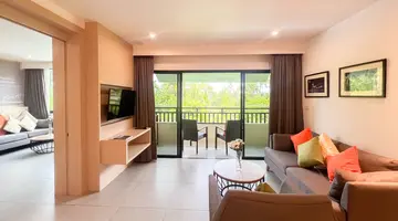PARADOX RESORT PHUKET (ex. MOVENPICK RESORT & SPA KARON BEACH)