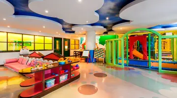 PARADOX RESORT PHUKET (ex. MOVENPICK RESORT & SPA KARON BEACH)