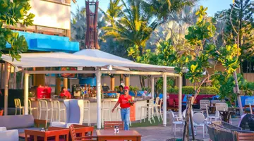 PARADOX RESORT PHUKET (ex. MOVENPICK RESORT & SPA KARON BEACH)