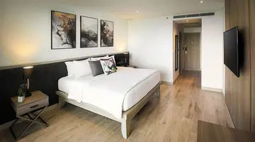PARADOX RESORT PHUKET (ex. MOVENPICK RESORT & SPA KARON BEACH)