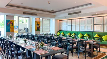PARADOX RESORT PHUKET (ex. MOVENPICK RESORT & SPA KARON BEACH)