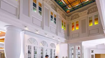 Paradox Singapore