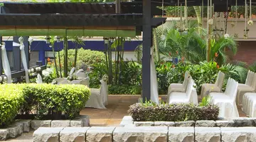 Paradox Singapore