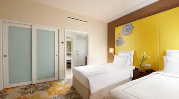 Paradox Singapore