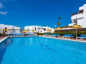 Paraiso del Sol Apartments
