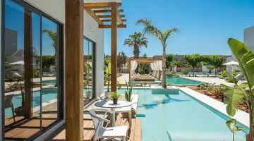 Paralos Lifestyle Beach
