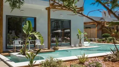 Paralos Lifestyle Beach