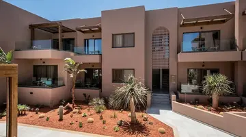 Paralos Venus Suites - Adults Only