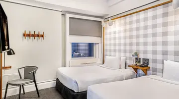 Paramount Times Square - A Generator Hotel