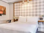 Paramount Times Square - A Generator Hotel