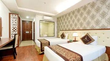 PARIS NHA TRANG HOTEL